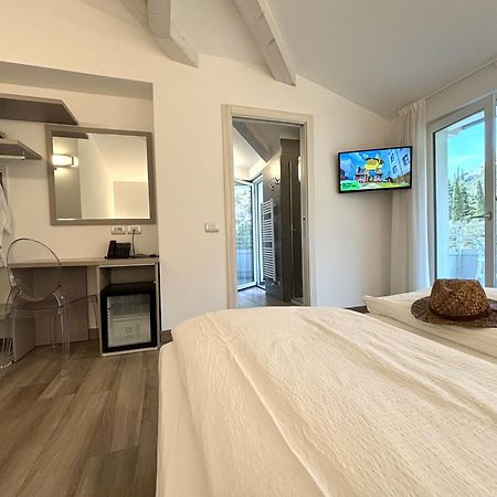 Albergo Garni Francesco Torbole Sul Garda Extérieur photo