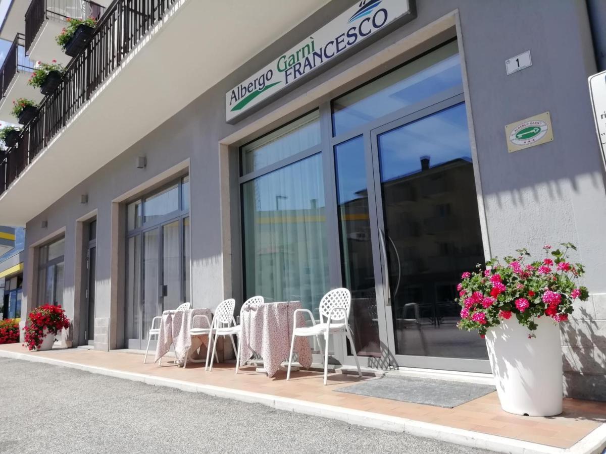 Albergo Garni Francesco Torbole Sul Garda Extérieur photo