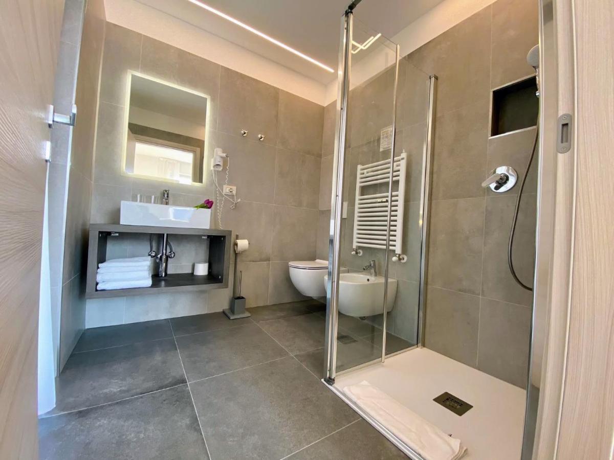 Albergo Garni Francesco Torbole Sul Garda Extérieur photo