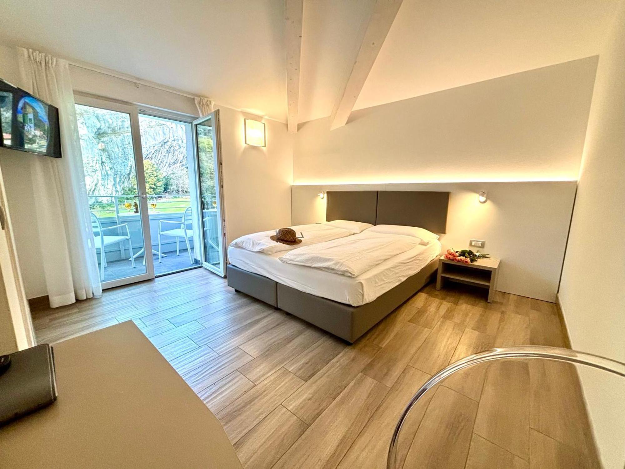 Albergo Garni Francesco Torbole Sul Garda Extérieur photo