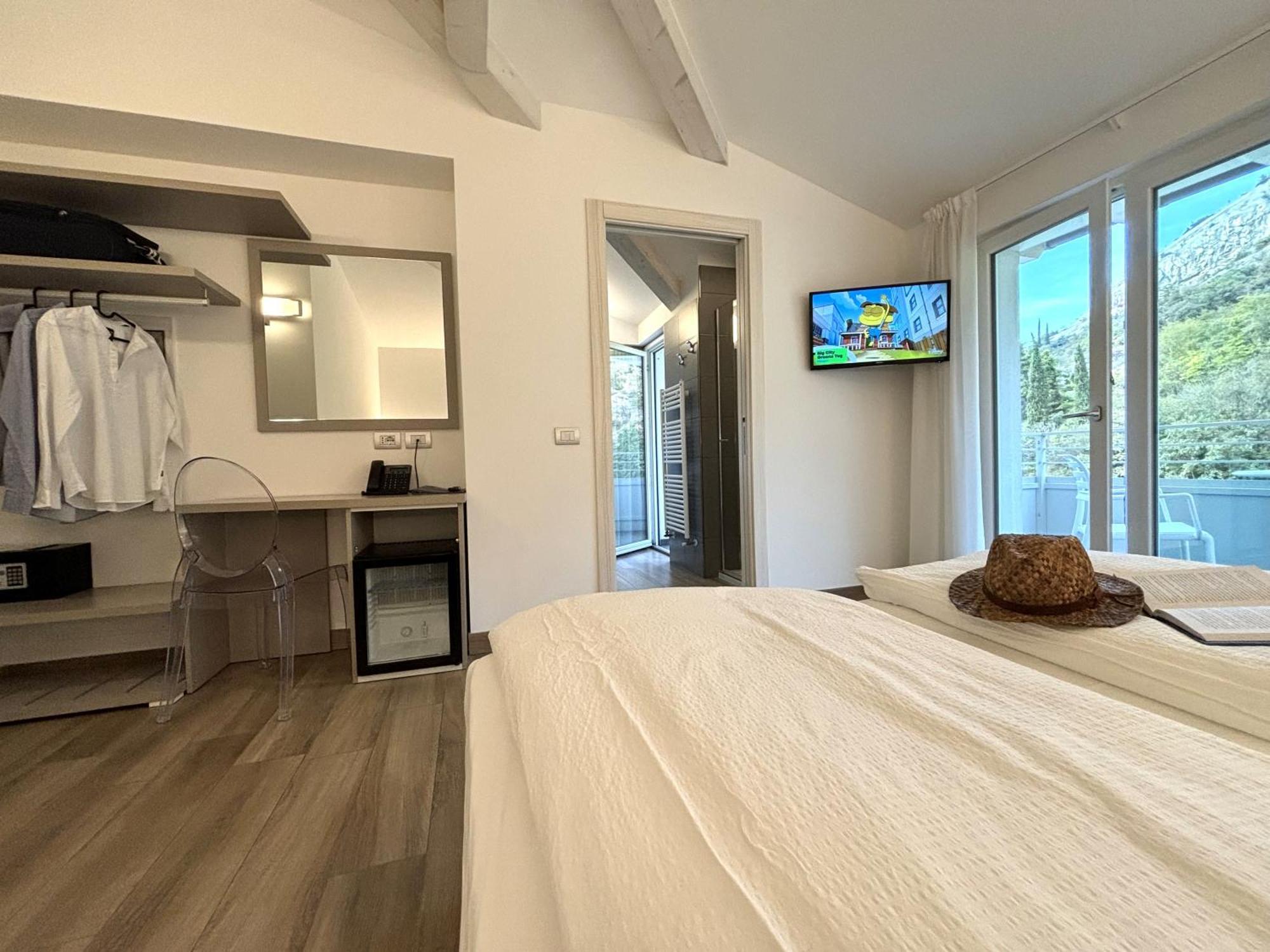 Albergo Garni Francesco Torbole Sul Garda Extérieur photo